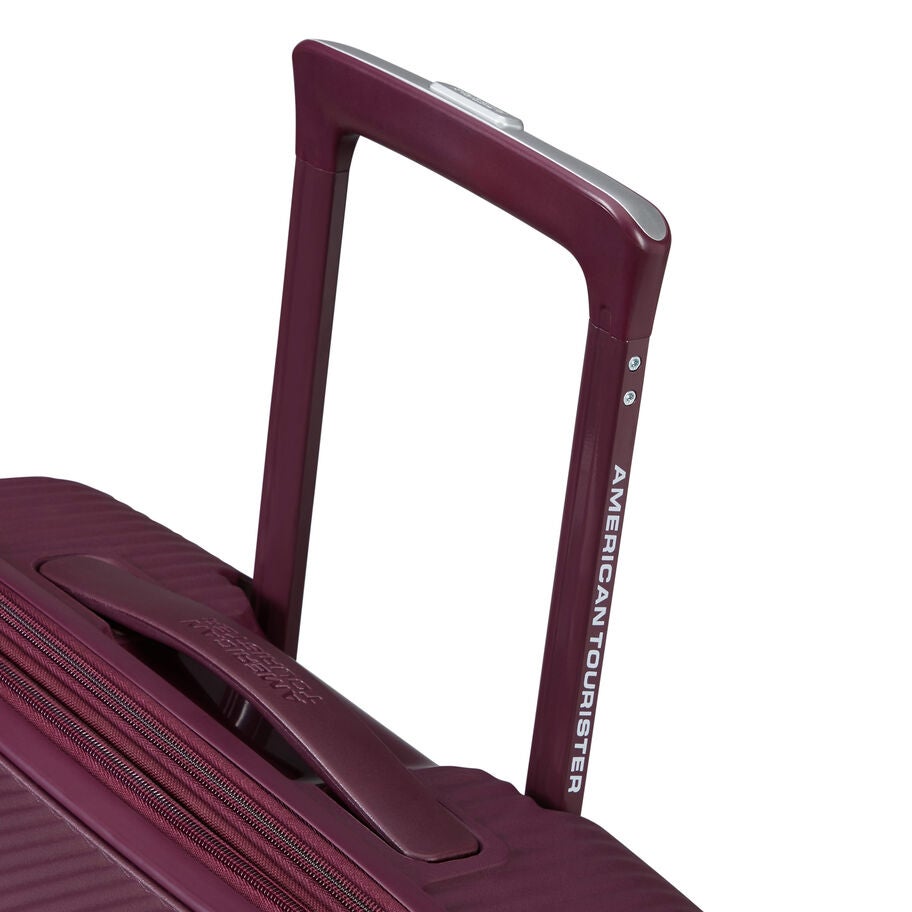 American Tourister Curio Valise de Cabine Spinner in the color Nouveau | Cerise Sauvage. image number 9